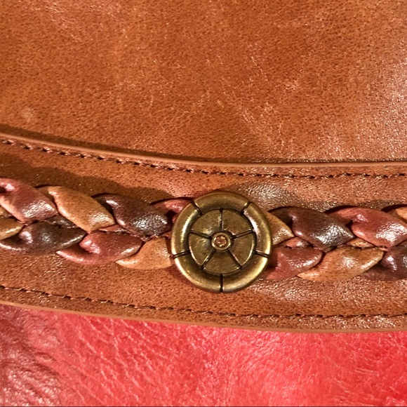 Bueno Red Leather Shoulder purse - Picture 3 of 5